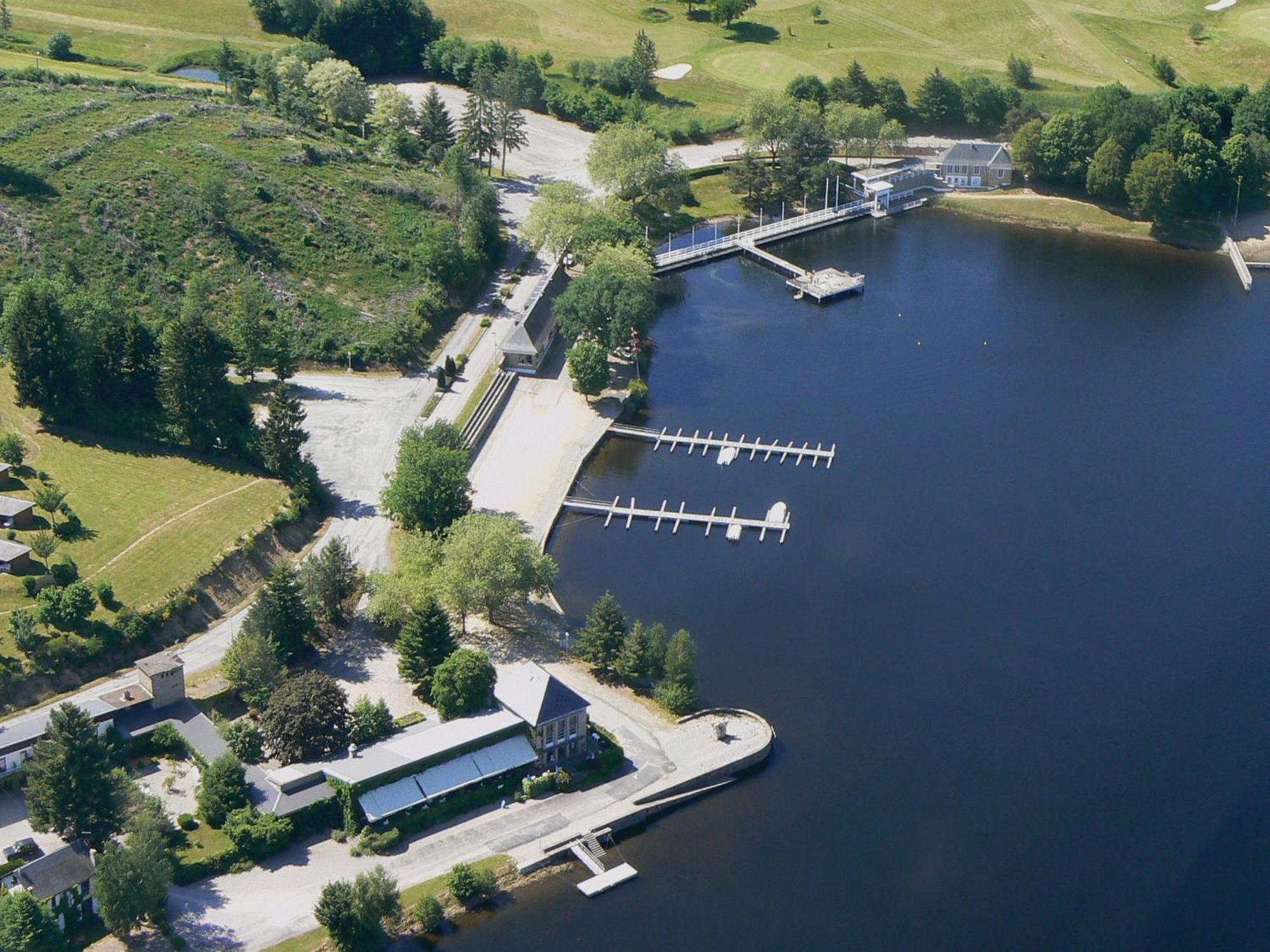 Logis Hotel Du Lac Neuvic  Luaran gambar