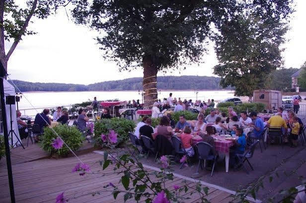 Logis Hotel Du Lac Neuvic  Luaran gambar