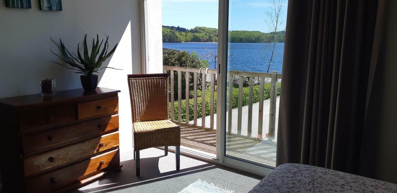Logis Hotel Du Lac Neuvic  Luaran gambar