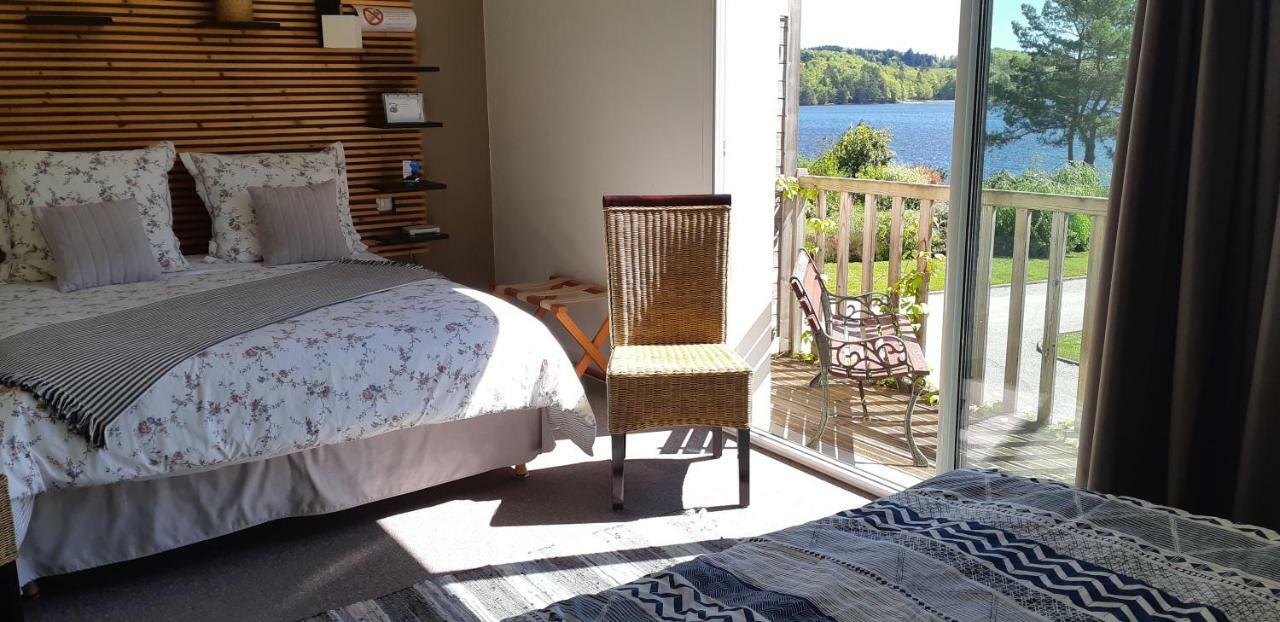 Logis Hotel Du Lac Neuvic  Luaran gambar